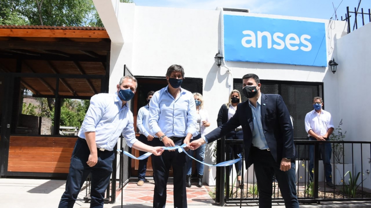 Se inaugur la nueva oficina de Anses